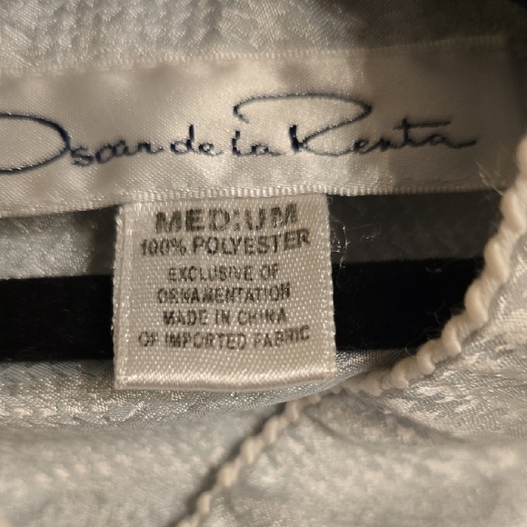 Oscar de la Renta Light Gray Pajama Top - Picture 8 of 16